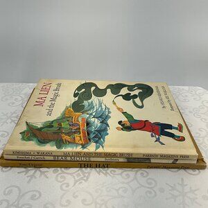 Vintage Childrens Picture Books Bundle - "Ma Lien And The Magic Brush" "Bear Mou